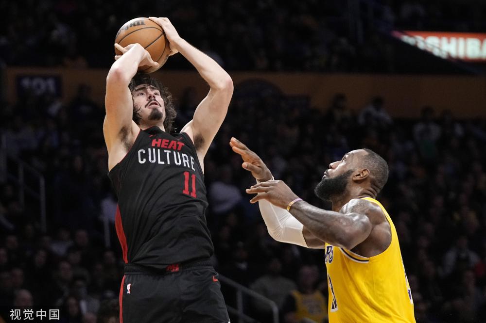 魅力吸引了 魅力吸引了