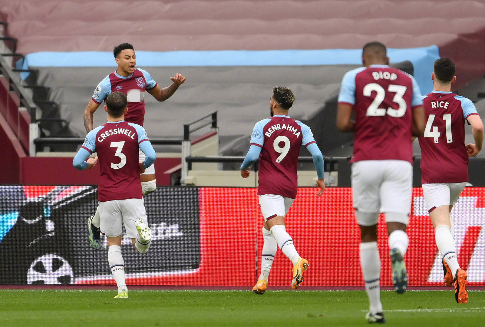 历为整个足 历为整个足